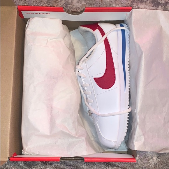 Nike Shoes - Women’s Nike Cortez